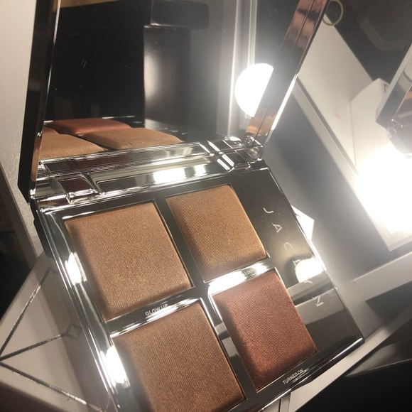 Jaclyn Hill Highlighter Palette - Picture 5 of 5